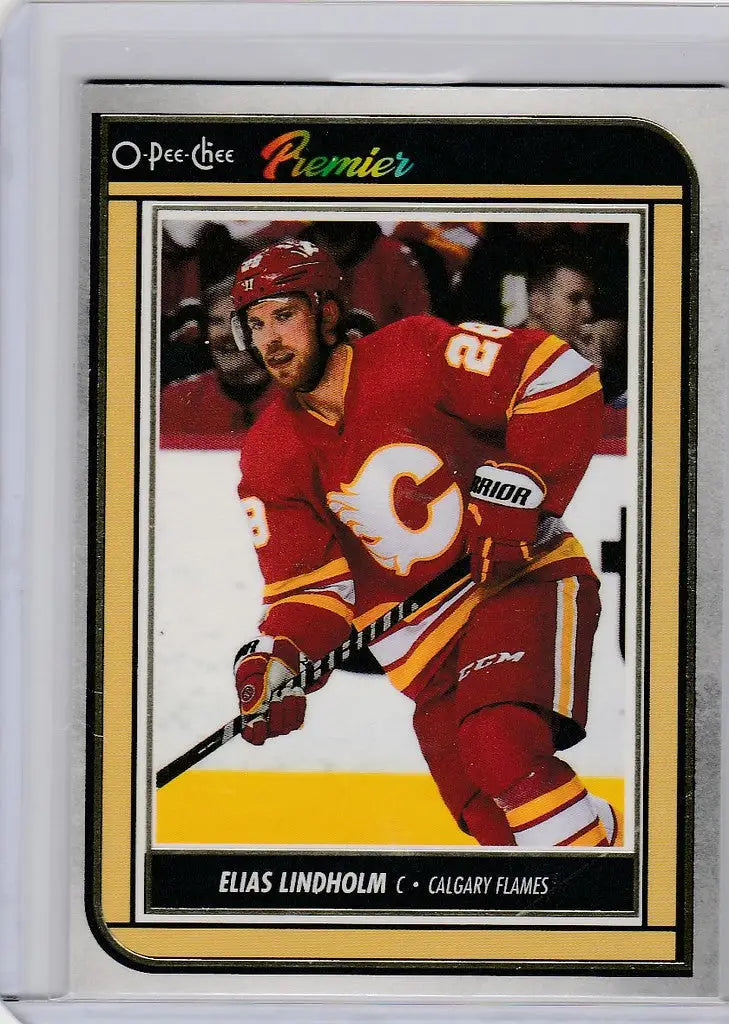 Hockey trading card of Elias Lindholm from OPC Hockey Premier featuring Calgary Flames