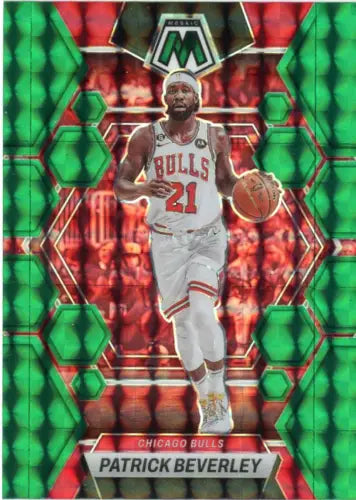 Patrick Beverley 2022-23 Panini Mosaic Green Chicago Bulls Basketball Card NM-MT