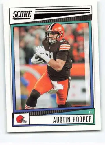 Austin Hooper football card 2022 Score #202 NM-MT Browns original gloss Simply Sandoval