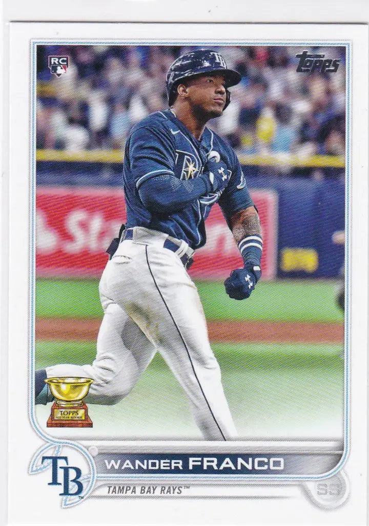 Baseball card of Wander Franco mid-swing for 2022 Topps #215 Tampa Bay Rays RC