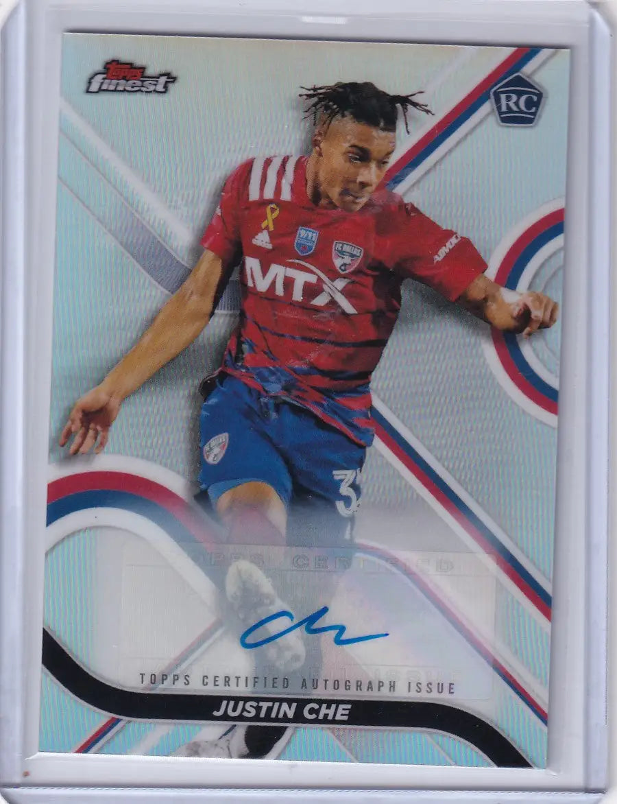 Autographed Topps Finest Auto Refractor Justin Che FC Dallas trading card in MTX jersey