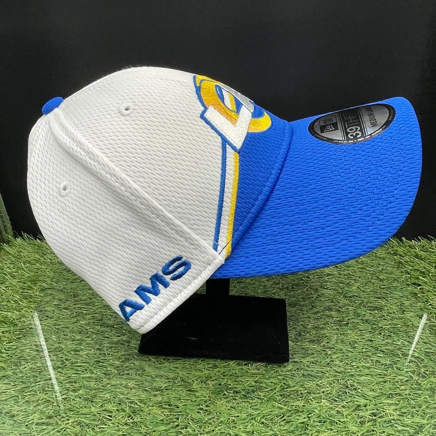 Blue and white Los Angeles Rams baseball cap from the 2023 New Era Sideline collection