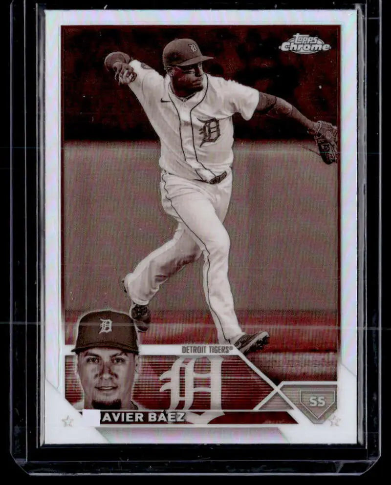 Baseball trading card of Javier Baez in a fielding pose for Detroit Tigers refractor negative