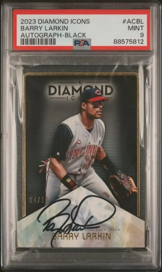 PSA-graded 2002 Topps Diamond Icons Barry Larkin autographed baseball card