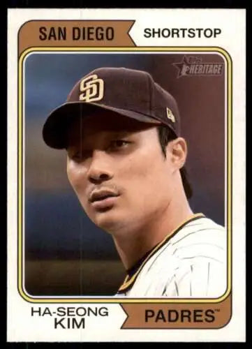 2023 Topps Heritage #346 Ha-Seong Kim baseball card featuring original gloss for Padres fans