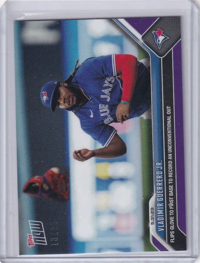 Baseball card of Vladimir Guerrero Toronto pitching for the Toronto Blue Jays 13/25