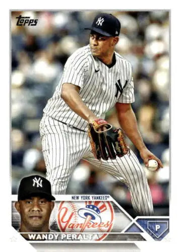 Topps Update Series US270 Wandy Peralta card featuring Yankees player in pinstripes