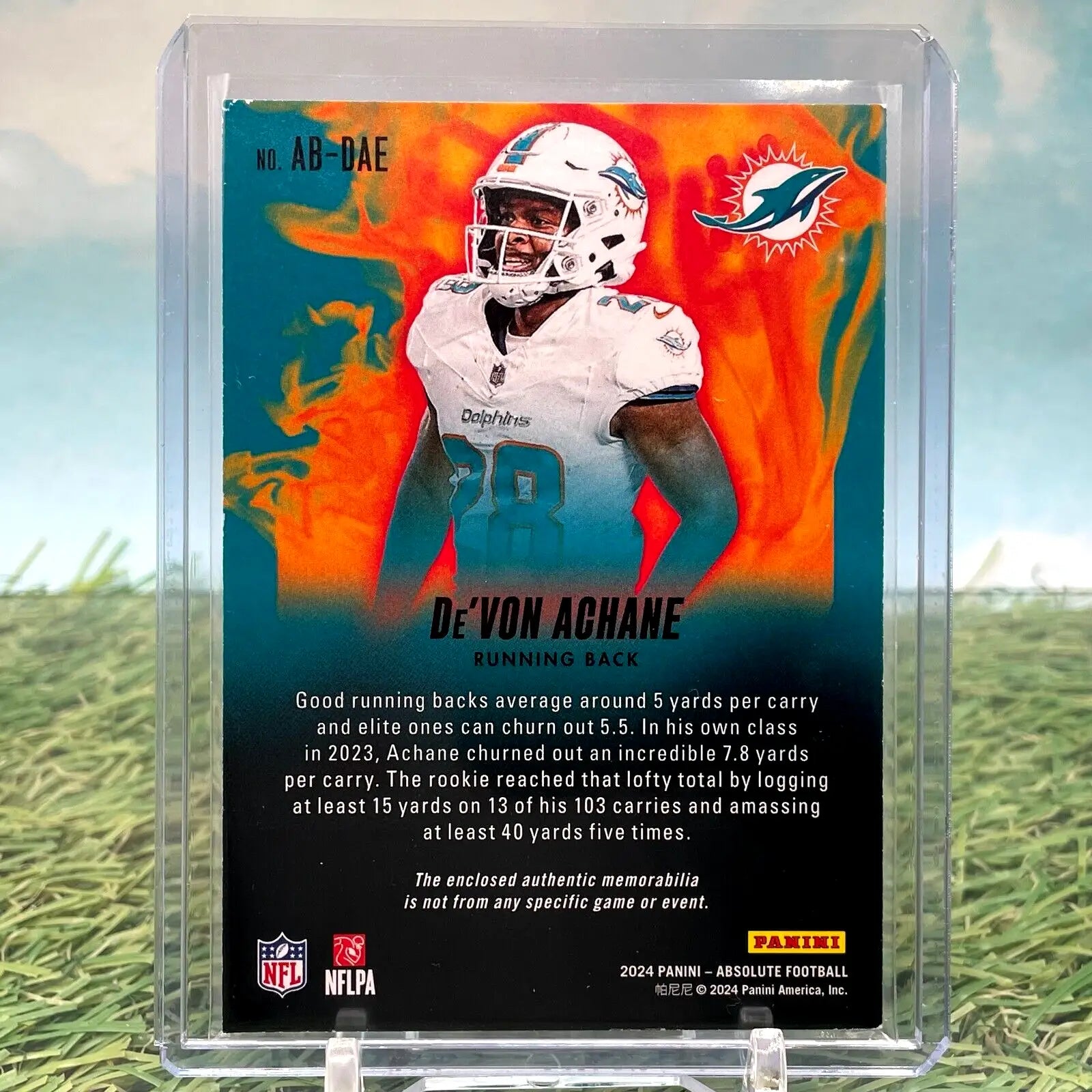 De’Von Achane football card from 2024 Panini Absolute Burners Miami Dolphins collection