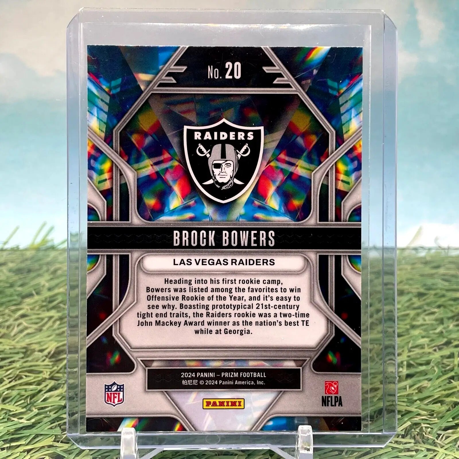 Brock Bowers Raiders football card from 2024 Panini Prizm Prizmatic Rookie Card RC