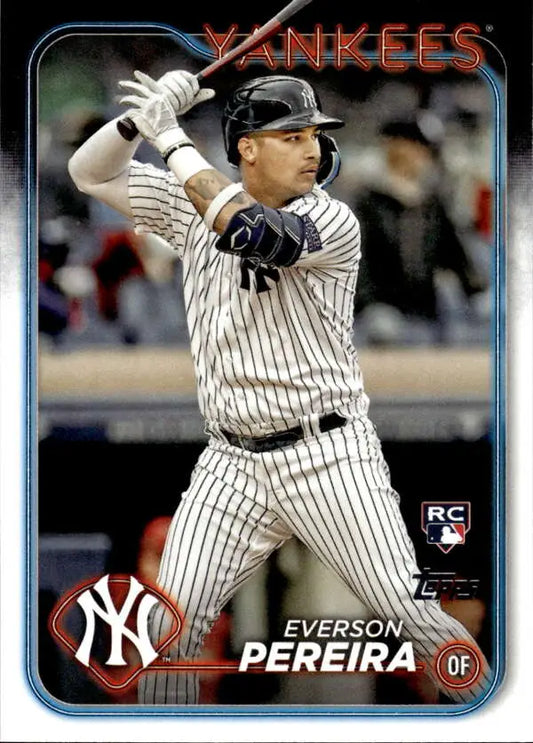 Everson Pereira New York Yankees rookie card featuring player in pinstripe uniform at bat