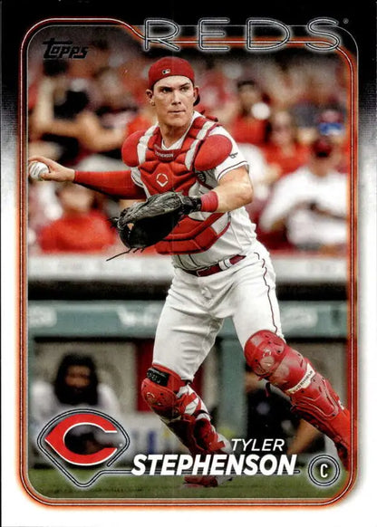 Cincinnati Reds Tyler Stephenson in throwing position on Reds baseball card 2024 Topps #684