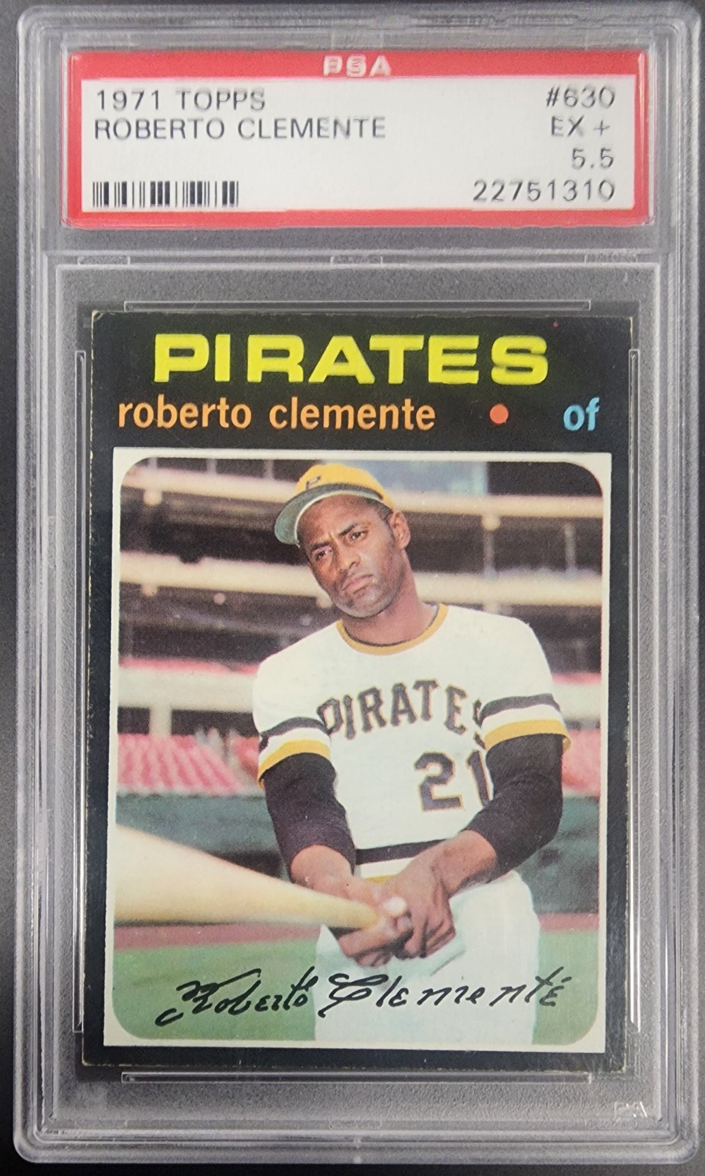 PSA-graded 1971 Topps Roberto Clemente baseball card in protective case, trading cards