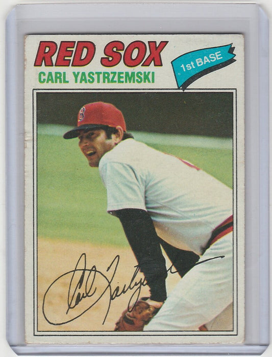 Baseball card of Carl Yastrzemski Boston Red Sox in a fielding stance