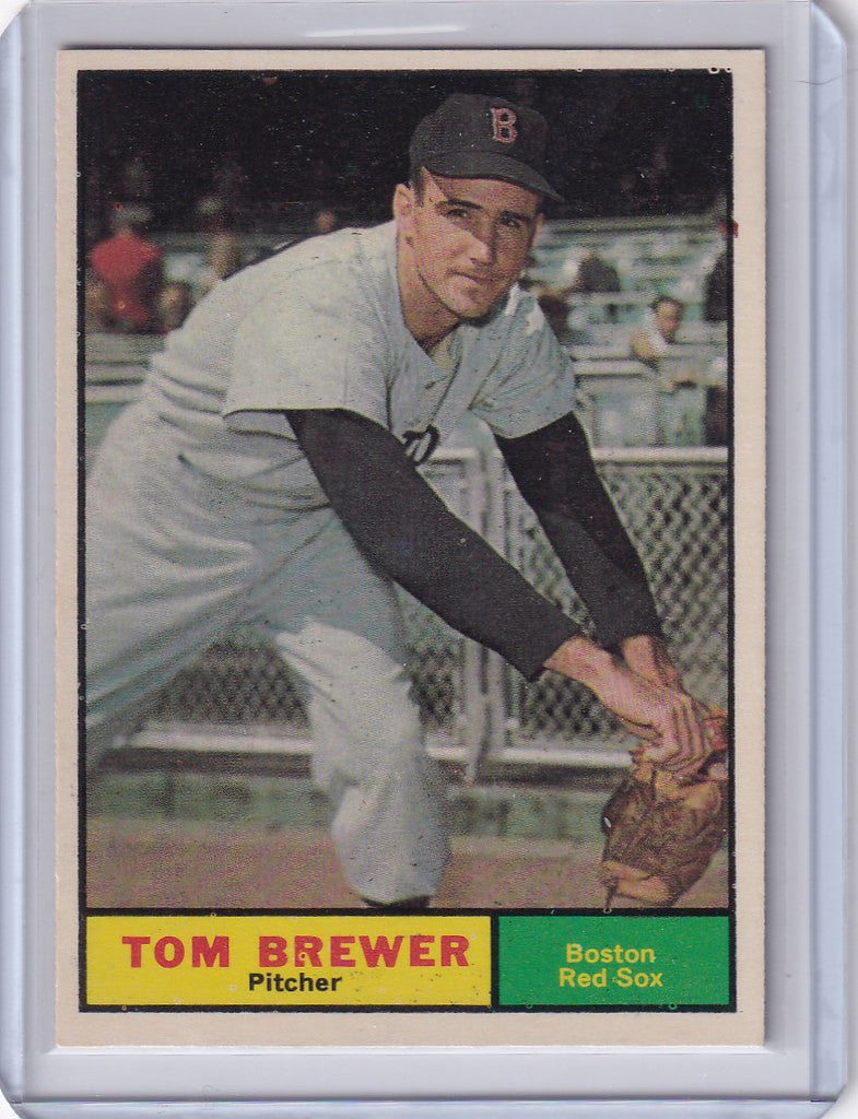 Baseball card of Tom Brewer in a pitching stance for the Boston Red Sox