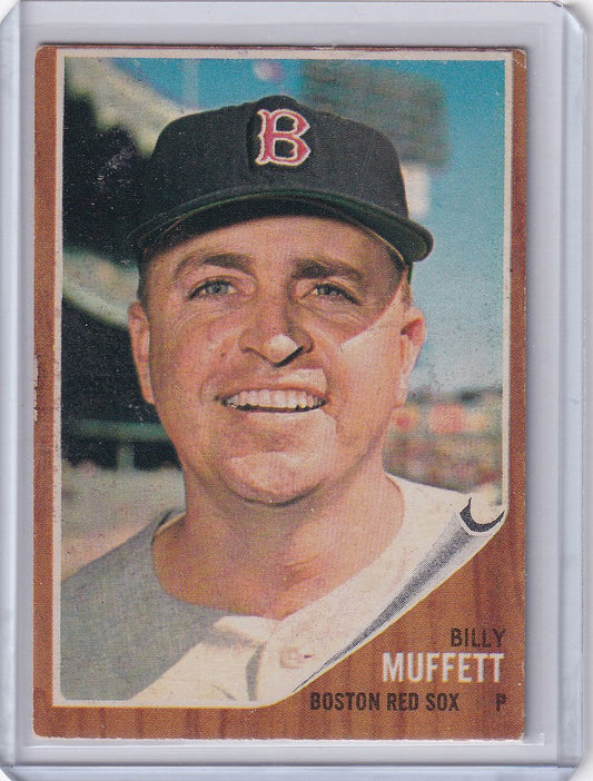 Baseball card of Billy Muffett smiling in a Boston Red Sox cap from 1962 Topps