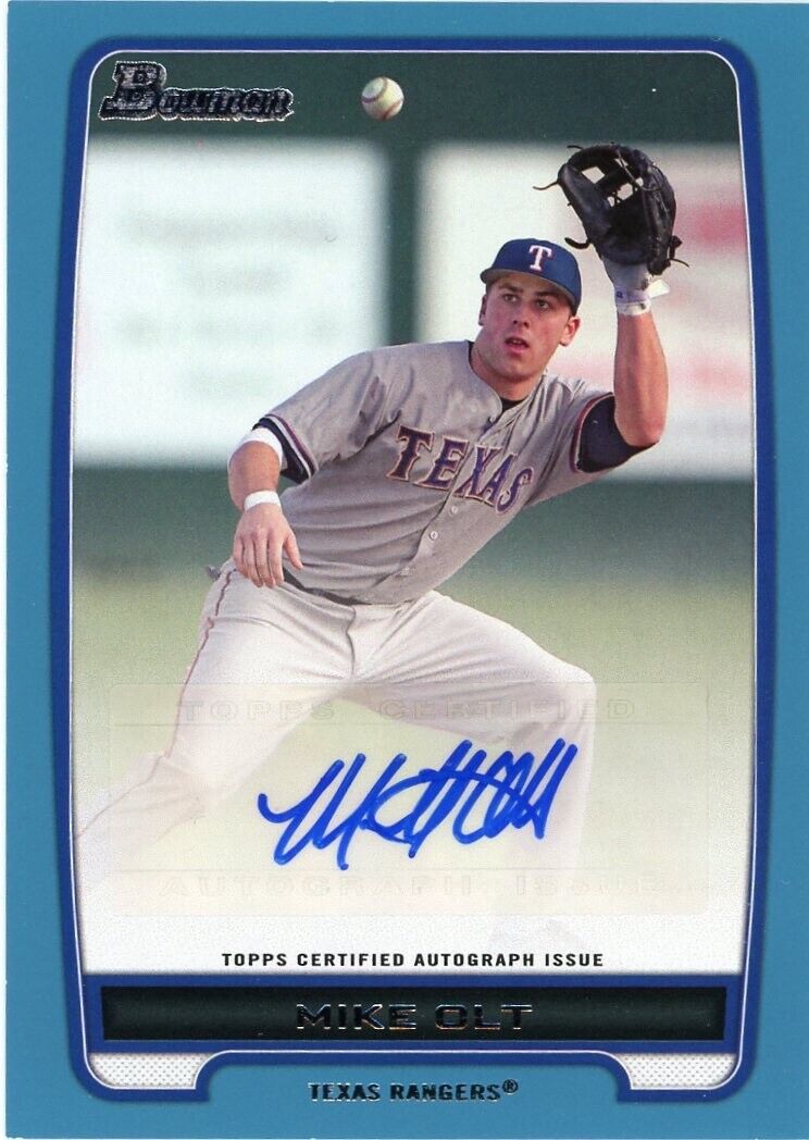 Baseball card of Texas Rangers’ Mike Olt making a catch with blue autograph