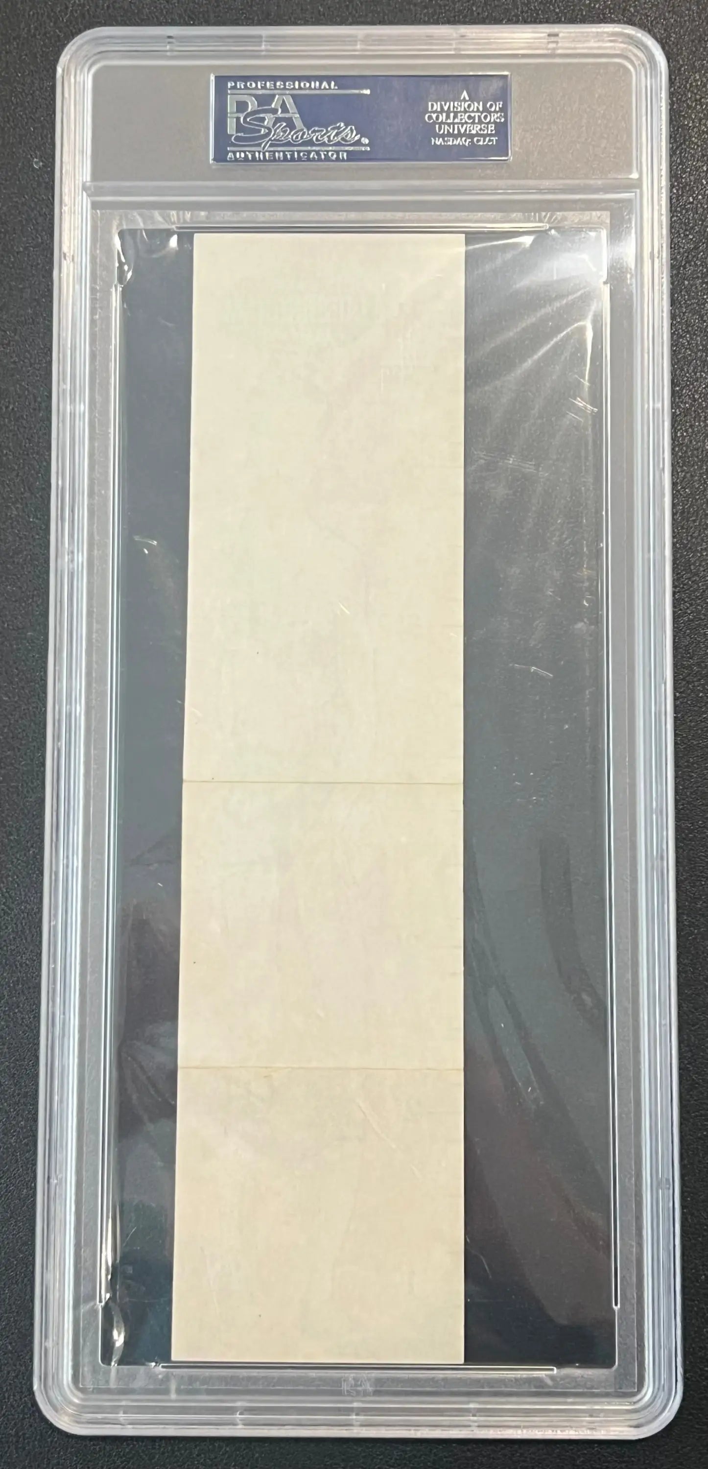 Clear plastic PSA/DNA holder with blank paper for Billy Cunningham Topps Rulers card