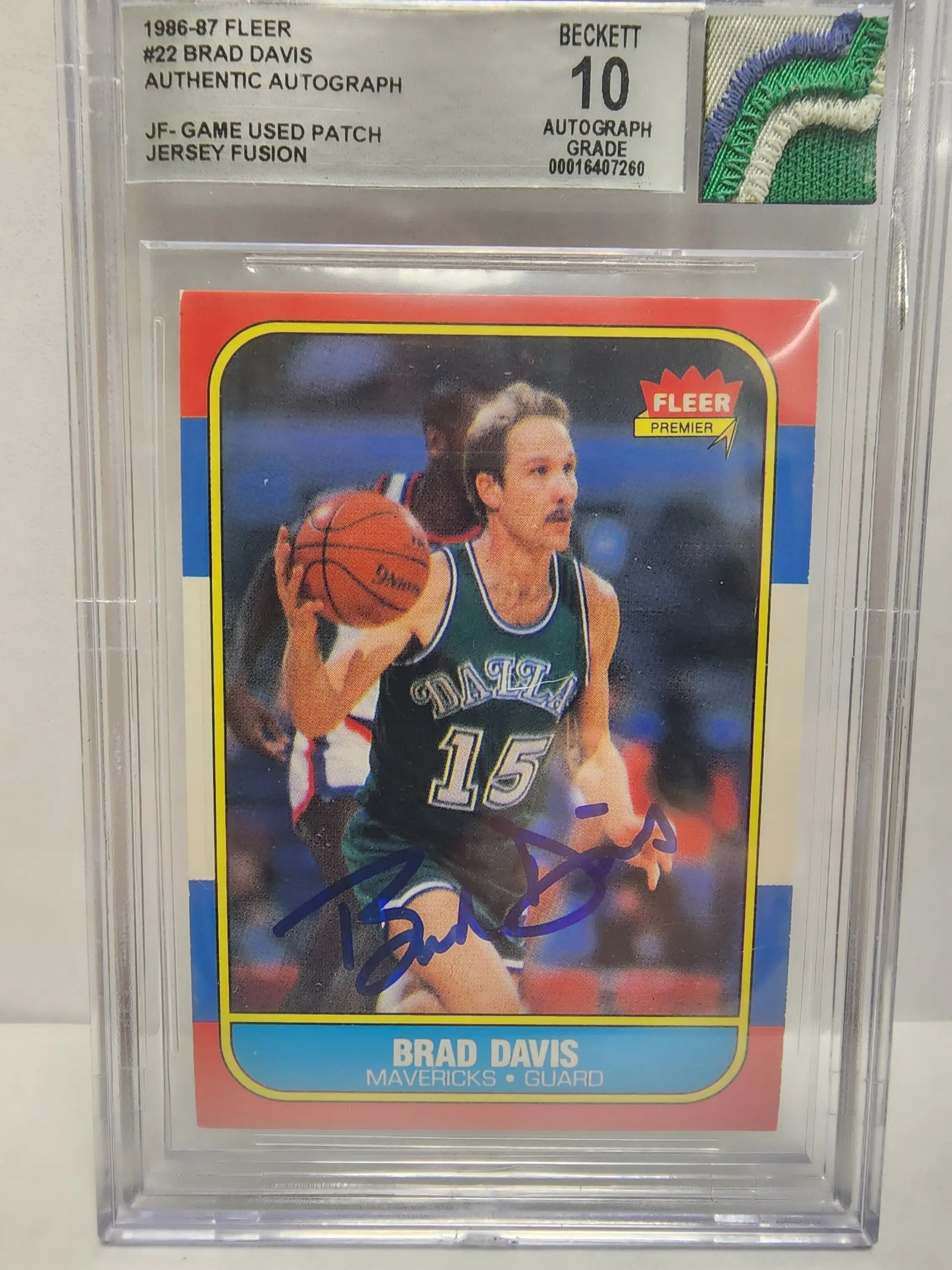 Graded Brad Davis 1986 Fleer Basketball Jersey Fusion Patch Auto BGS Auto 10 card