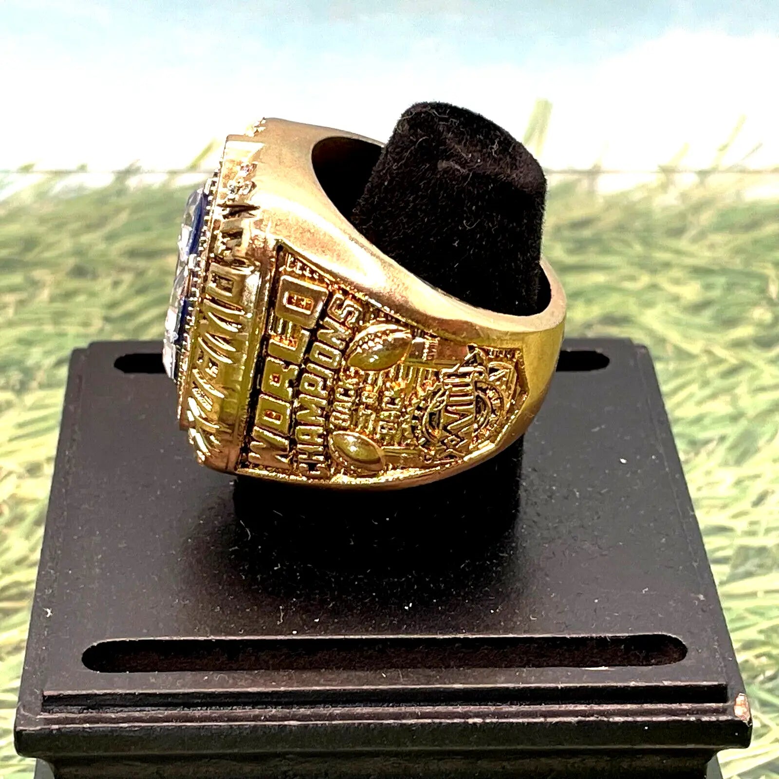 Gold championship ring replica for Dallas Cowboys Super Bowl Emmitt Smith #22