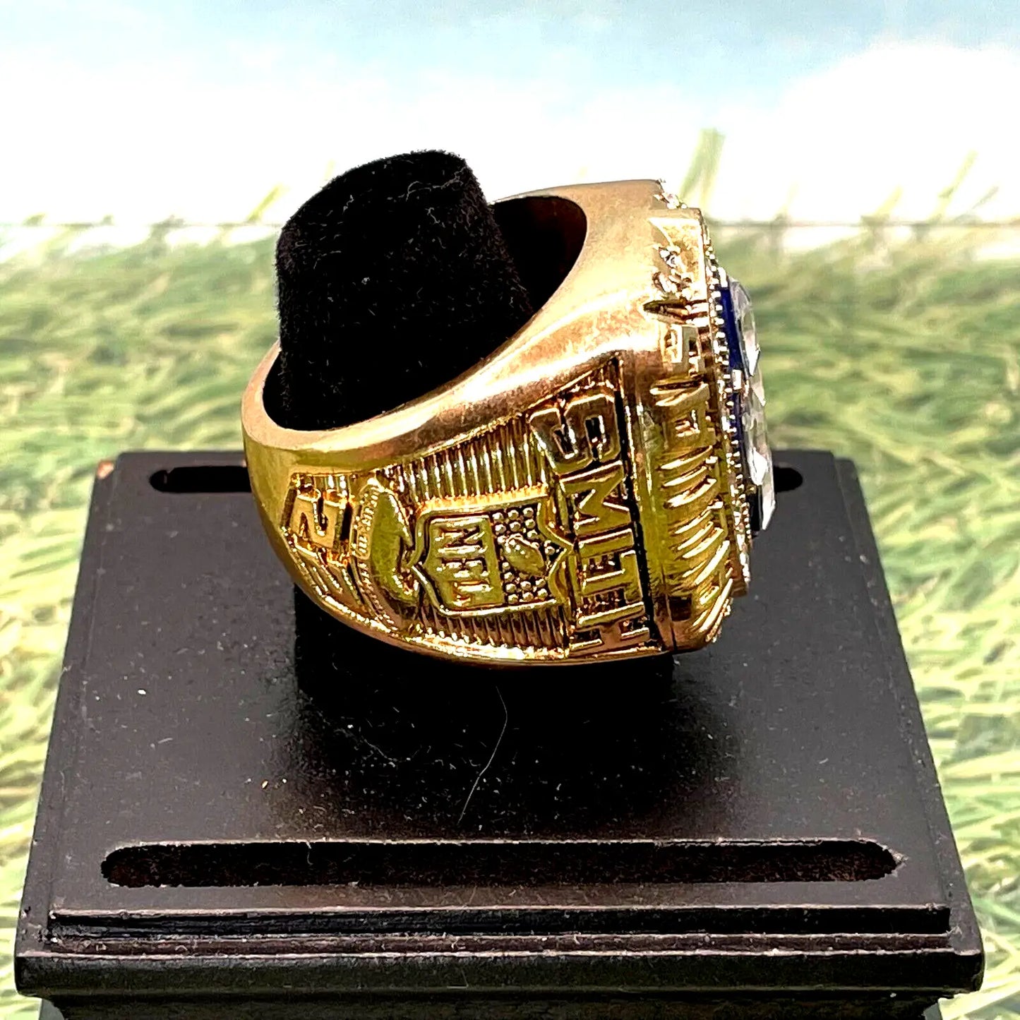 Dallas Cowboys Super Bowl Emmitt Smith #22 XXVIII Ring Replica in gold finish