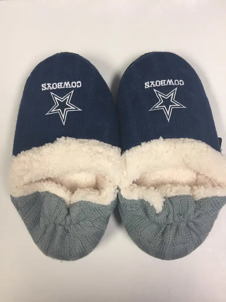 Dallas Cowboys Womens Team Color Knit Moccasin Slippers with fuzzy lining and star logo