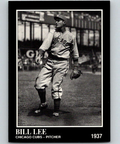 Black and white image of Chicago Cubs pitcher Bill Lee in Conlon Collection baseball card