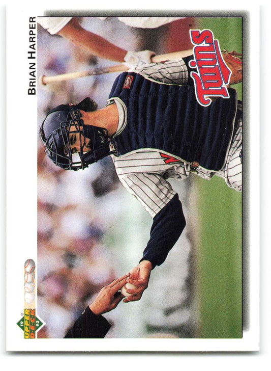 Baseball card of Brian Harper in pinstriped Minnesota Twins uniform from 1992 Upper Deck