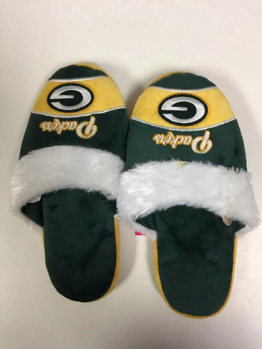 Green Bay Packers Womens Stripe Logo Slippers with soft faux fur design for comfort