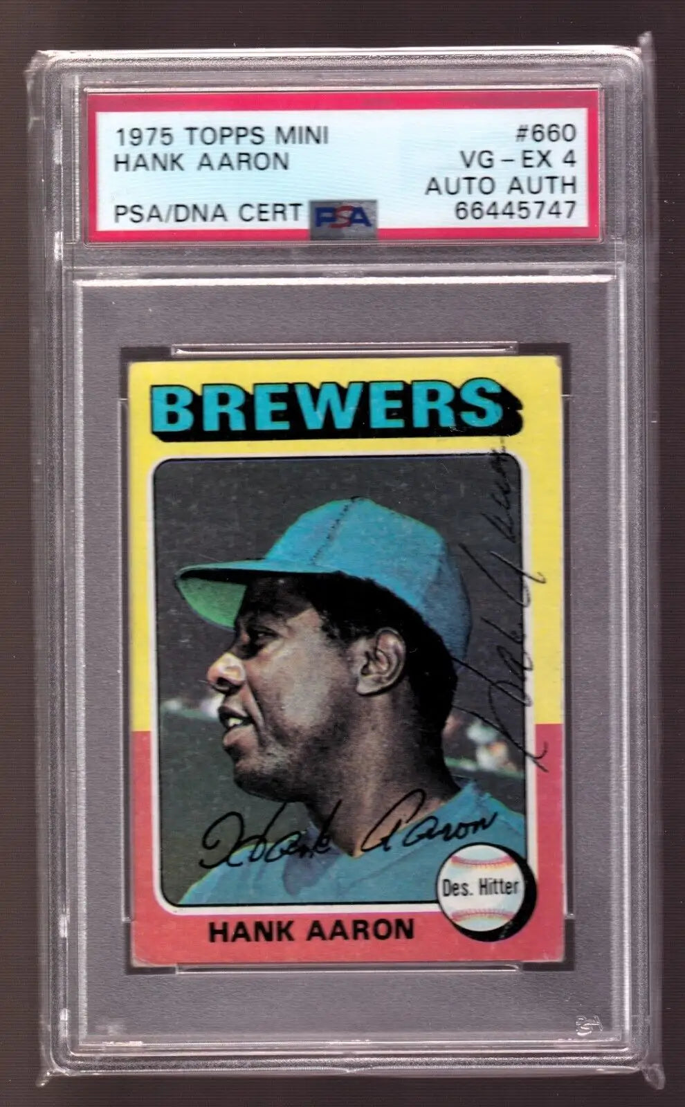 PSA-graded 1975 Topps Mini Autograph of Hank Aaron featuring Milwaukee Brewers player