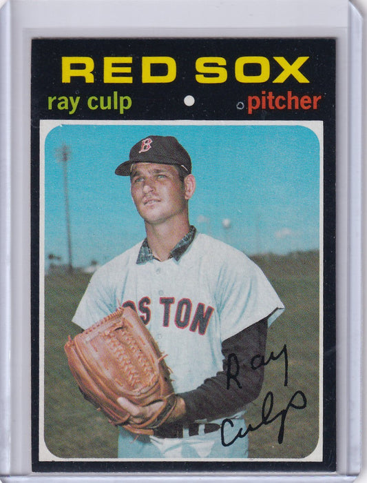 Baseball card of Ray Culp, Boston Red Sox pitcher in white uniform with glove