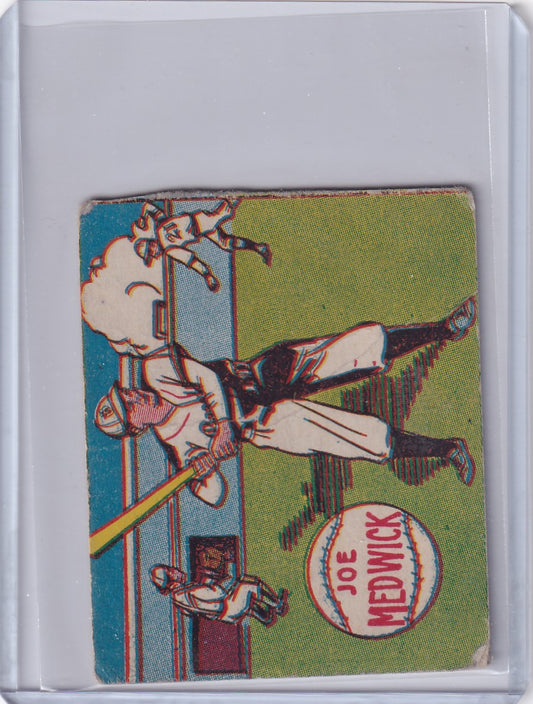 1943 R302-01 M.P. & Co Joe Medwick - Brooklyn Dodgers