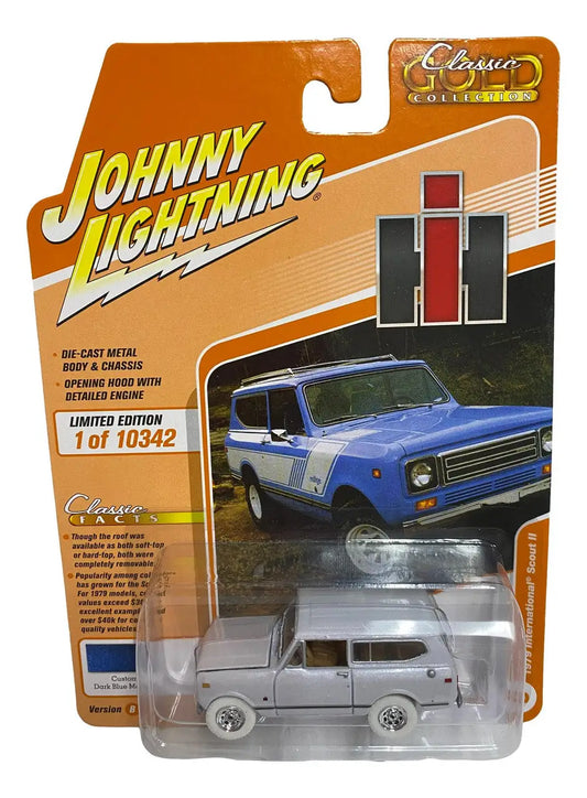 Die-cast model car of a Johnny Lightning JLCG026 classic International Scout II Chase