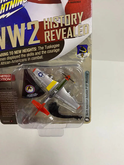 Die-cast model P-51 Mustang in silver with yellow nose, Johnny Lightning WW2 History Revealed