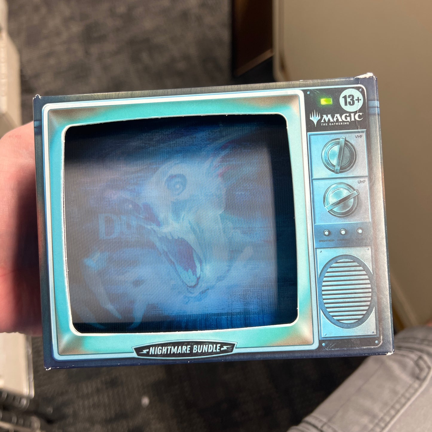 Retro turquoise television frame for Wizards of the Coast Magic trading cards display