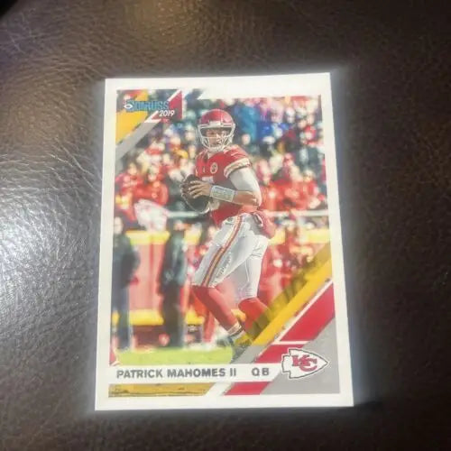 Patrick Mahomes II football card from 2019 Panini Donruss, Kansas City Chiefs edition