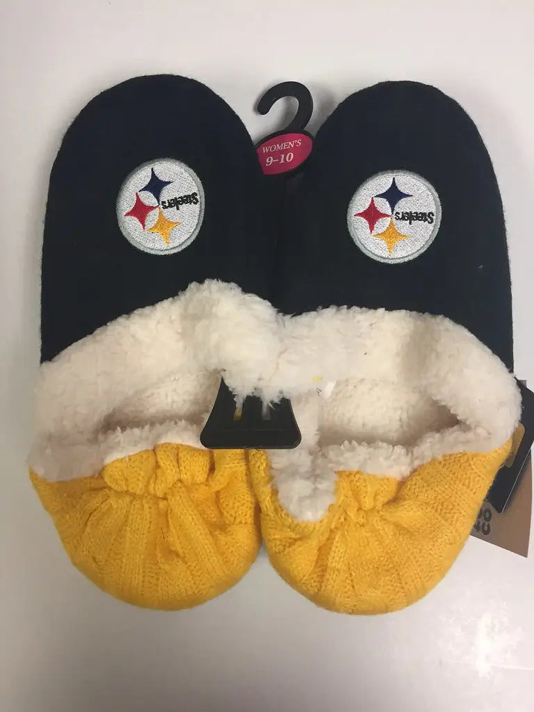 Pittsburgh Steelers Womens Team Color Knit Moccasin Slippers with fuzzy lining and logos