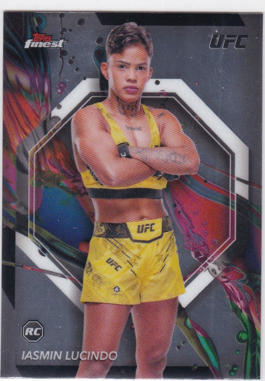 2024 Topps Finest #74 Iasmin Lucindo RC Strawweight