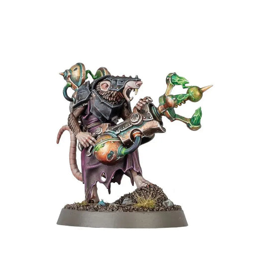 Cybernetic rat warrior with glowing weapon in Warhammer: Warlock Galvaneer trading cards