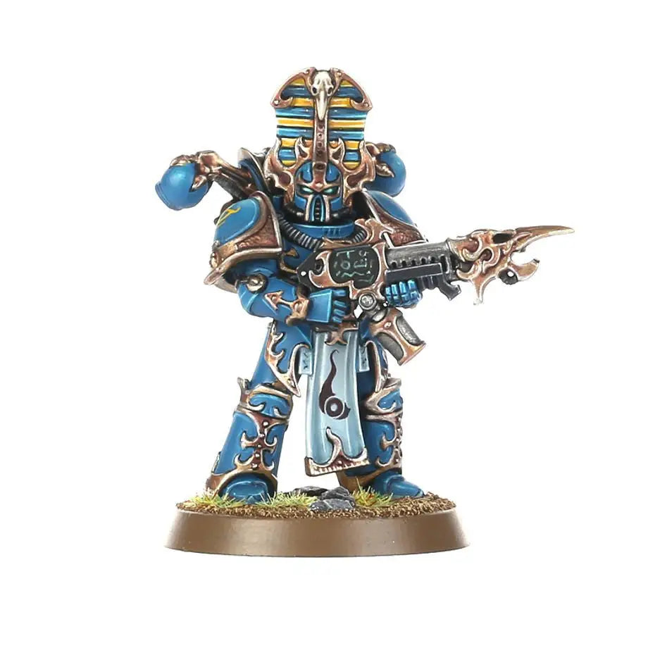 Blue and bronze Warhammer 40K Rubric Marines miniature from Warhammer: THOUSAND SONS